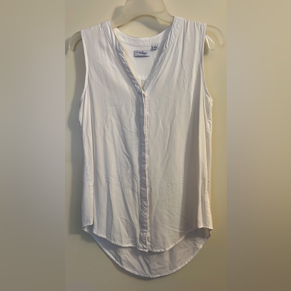 Great Northwest Indigo Button Down High-Low Tank ⭐️